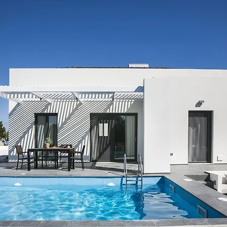 Les Residences * Svoronata