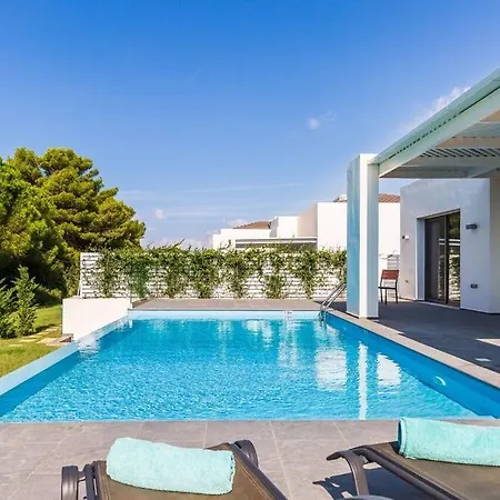 Les Residences * Svoronata