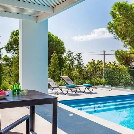Les Residences Holiday home