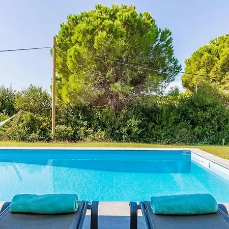 Les Residences Svoronata